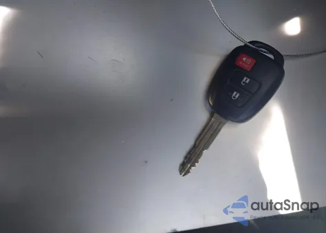 2017 Toyota Rav4 Le из США, поврежденный, VIN JTMZFREV2HJ150017